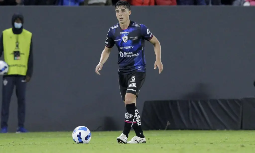 Ha sonado Lorenzo Faravelli para el mediocampo de River.