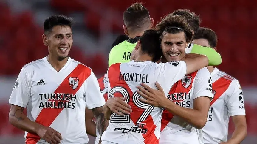 Santiago Sosa River Plate